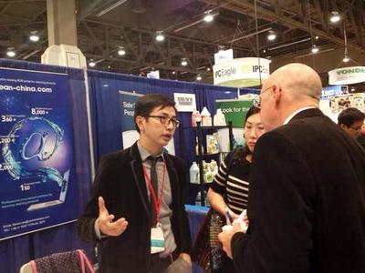 積極進(jìn)行海外宣傳，邀請(qǐng)海外專業(yè)買家